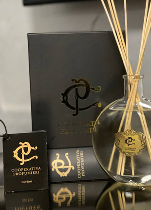 Difuzor pentru cameră "Cooperativa Profumieri " - "Scarlet Temptation "